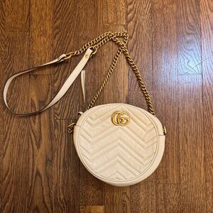 Gucci Beige Chevron Crossbody Bag